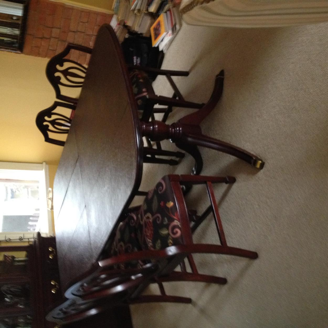 Cost to Transport a Gibbard Dining Room Set (Solid Mahogany) to Cold Lake uShip
