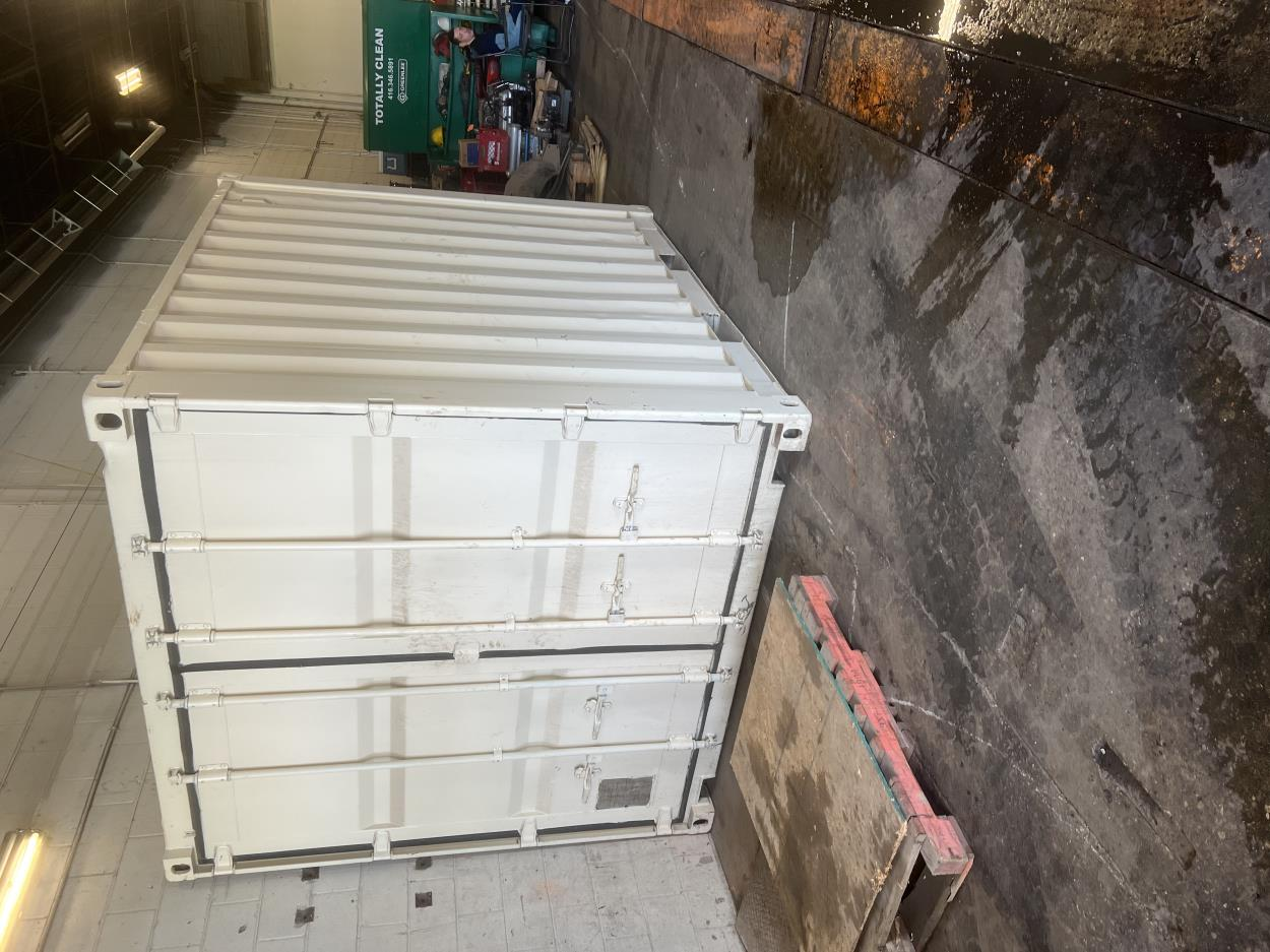 Move a 8x10 container to Yarmouth uShip